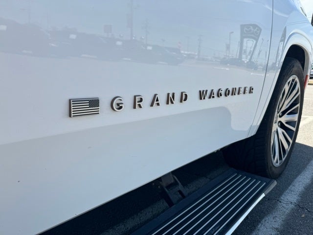 2022 Jeep Grand Wagoneer Series III